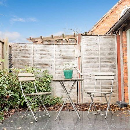 Host & Stay - Snodsbury Barn Upton Snodsbury 외부 사진
